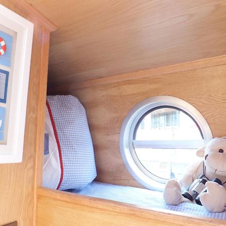 מלון Edinburgh - Houseboats מראה חיצוני תמונה