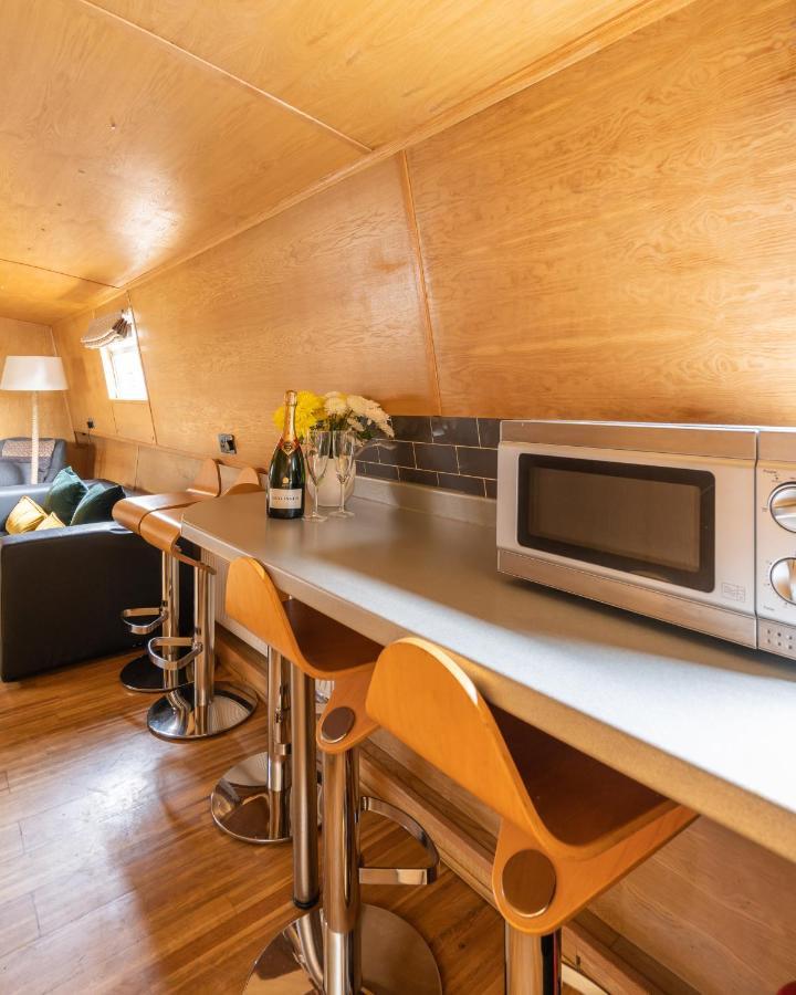 מלון Edinburgh - Houseboats מראה חיצוני תמונה