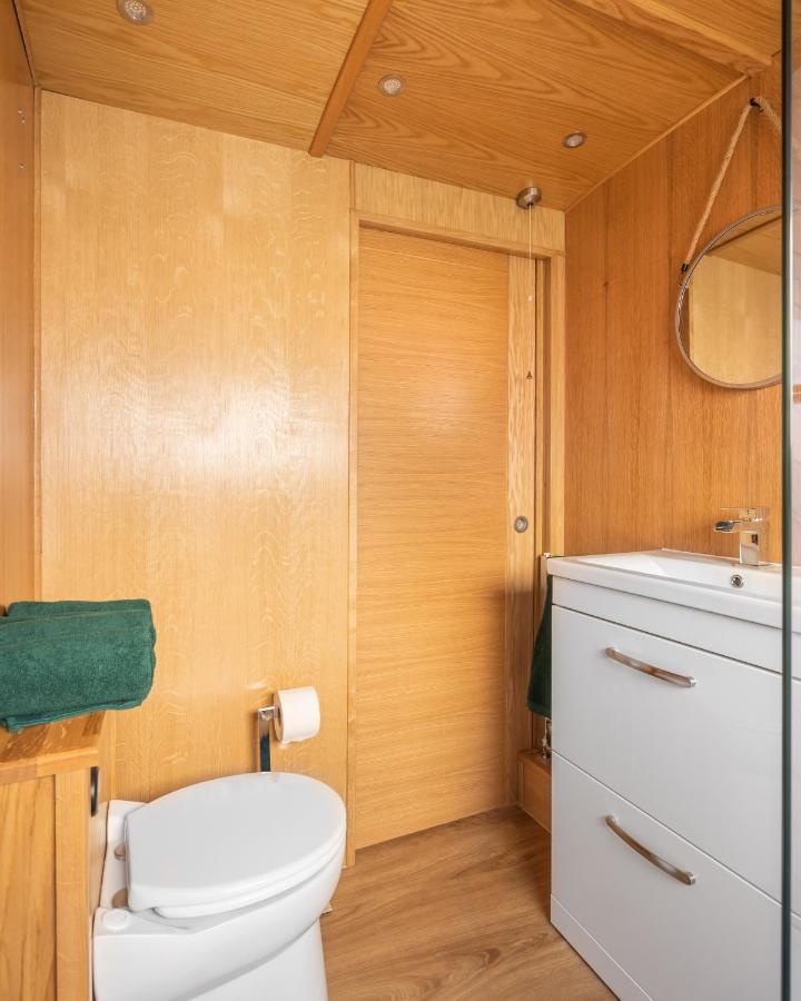מלון Edinburgh - Houseboats מראה חיצוני תמונה