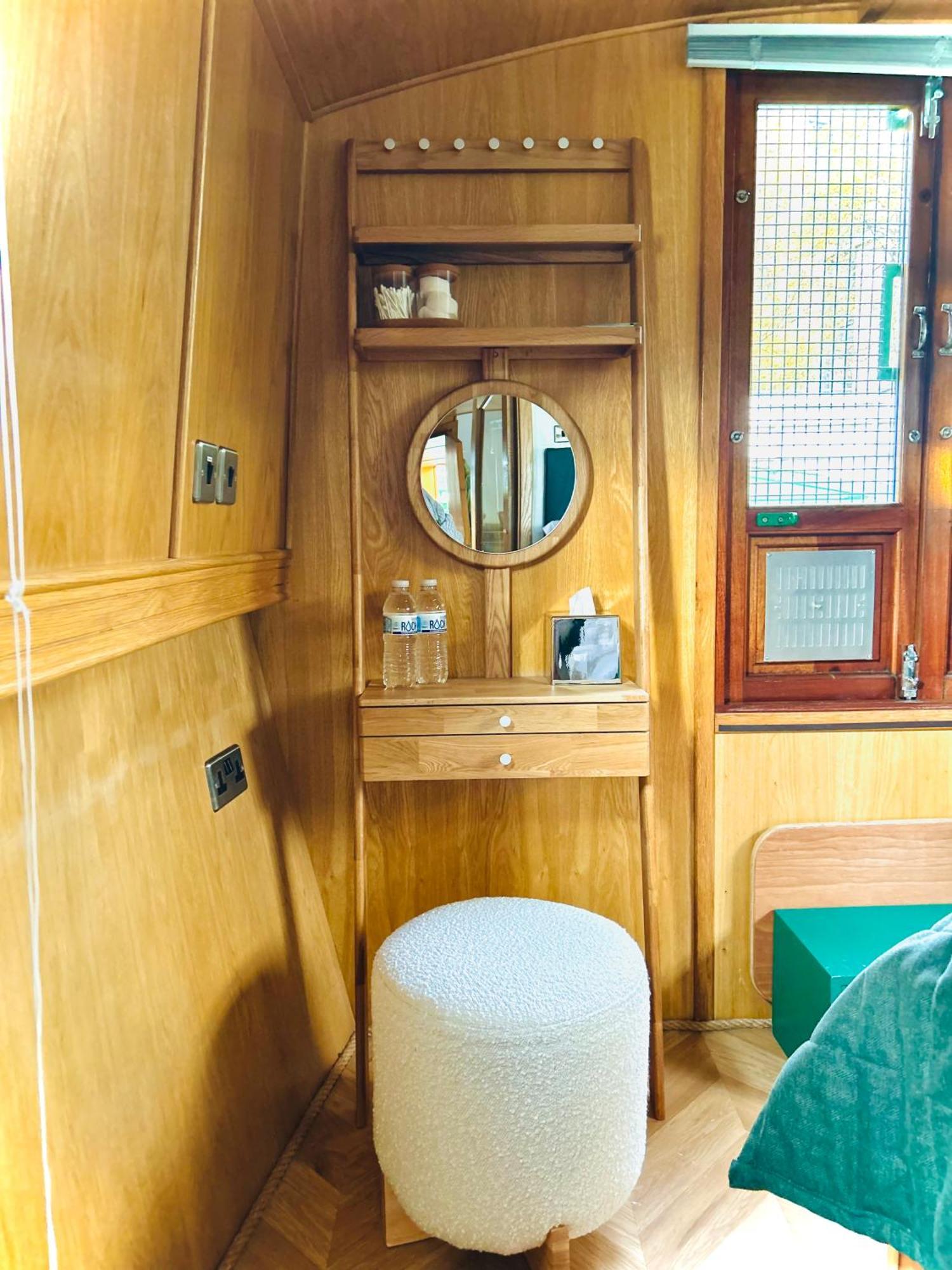 מלון Edinburgh - Houseboats מראה חיצוני תמונה